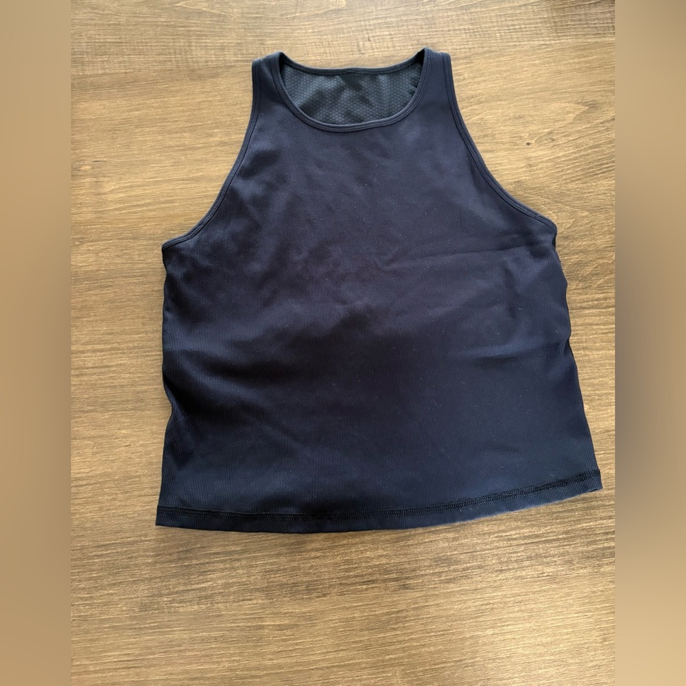 Vuori Pose Plyo tank